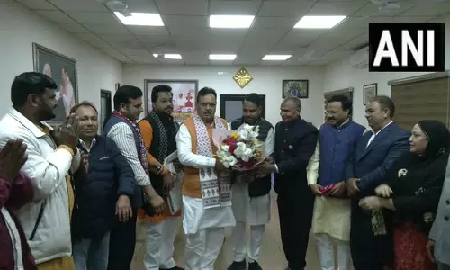 सीएम भजनलाल शर्मा ने अजमेर शरीफ दरगाह के लिए भेजी चादर सीएम भजनलाल शर्मा ने अजमेर शरीफ दरगाह के लिए भेजी चादर