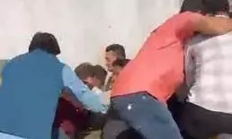 Dewas: स्वागत कार्यक्रम के दौरान टूटा मंच, कई कांग्रेसी नेताओं को आई हल्की चोट Dewas: स्वागत कार्यक्रम के दौरान टूटा मंच, कई कांग्रेसी नेताओं को आई हल्की चोट