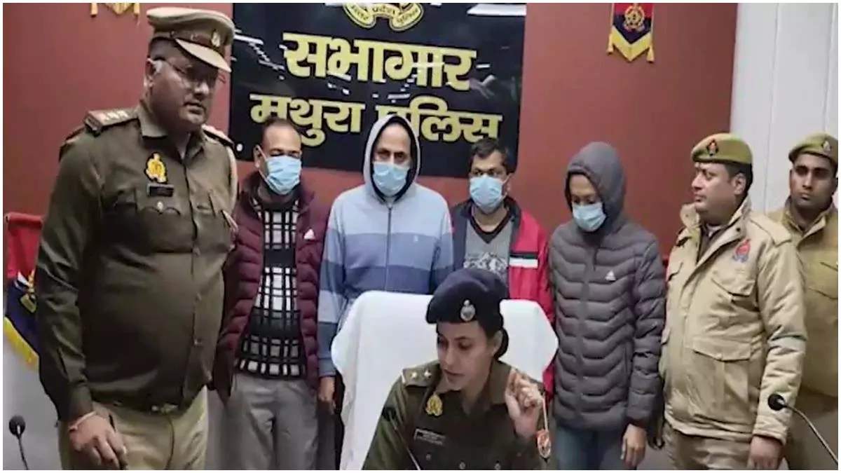 खेल फर्जी बर्थ सर्टिफिकेट का, गैंग पुलिस के हत्थे चढ़ा खेल फर्जी बर्थ सर्टिफिकेट का, गैंग पुलिस के हत्थे चढ़ा