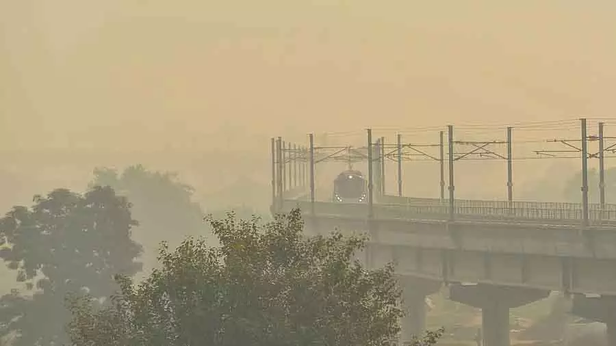 Delhi में प्रदूषण से थोड़ी राहत मिली, AQI 220 दर्ज किया गया Delhi में प्रदूषण से थोड़ी राहत मिली, AQI 220 दर्ज किया गया