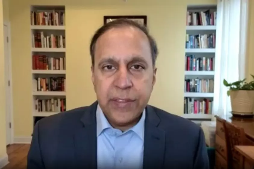American कांग्रेसमैन कृष्णमूर्ति ने बांग्लादेश में हिंसा बिगड़ने की चेतावनी दी American कांग्रेसमैन कृष्णमूर्ति ने बांग्लादेश में हिंसा बिगड़ने की चेतावनी दी