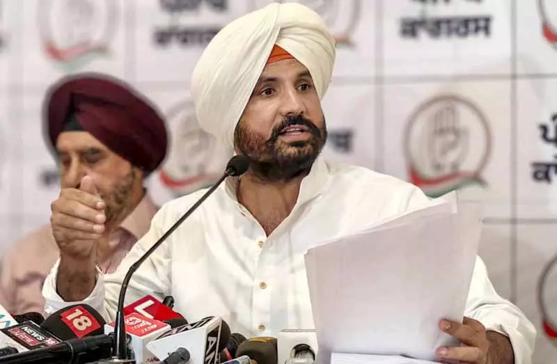पंजाब कांग्रेस 5 जनवरी से गांवों में BJP की मुहिम का मुकाबला करने के लिए ग्रामीण संपर्क अभियान चलाएगी पंजाब कांग्रेस 5 जनवरी से गांवों में BJP की मुहिम का मुकाबला करने के लिए ग्रामीण संपर्क अभियान चलाएगी