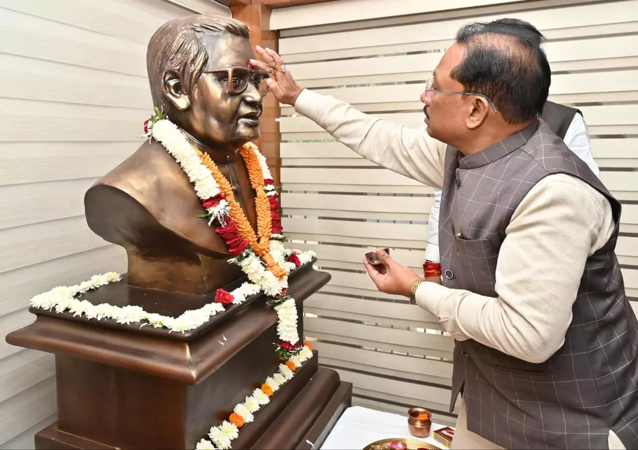 अटलजी का जीवन राष्ट्रसेवा, सुशासन और लोकहित के प्रति समर्पण का अद्वितीय उदाहरण : CM भूपेश बघेल अटलजी का जीवन राष्ट्रसेवा, सुशासन और लोकहित के प्रति समर्पण का अद्वितीय उदाहरण : CM भूपेश बघेल