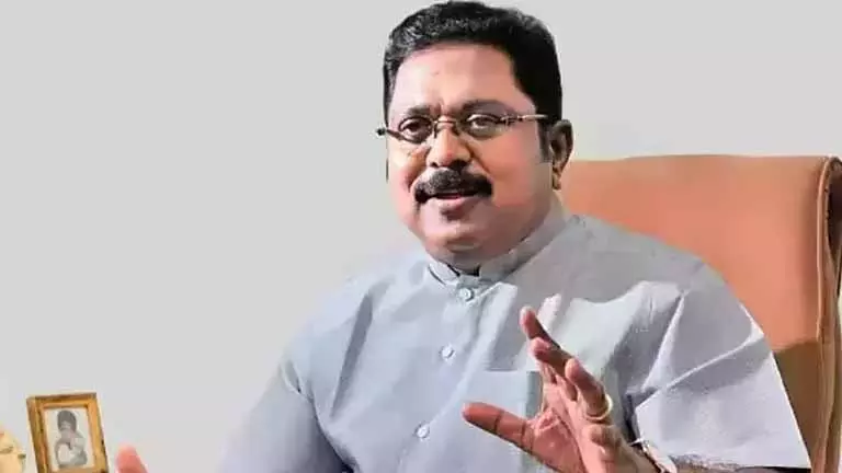 हमारे समर्थन के बिना कोई भी मोर्चा सरकार नहीं बना सकता: TTV Dhinakaran हमारे समर्थन के बिना कोई भी मोर्चा सरकार नहीं बना सकता: TTV Dhinakaran