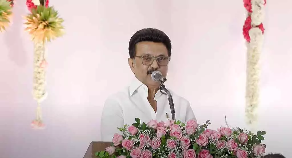 CM कल से दो दिनों के लिए कल्लाकुरिची और तिरुवन्नामलाई जिलों में फील्ड इंस्पेक्शन करेंगे CM कल से दो दिनों के लिए कल्लाकुरिची और तिरुवन्नामलाई जिलों में फील्ड इंस्पेक्शन करेंगे