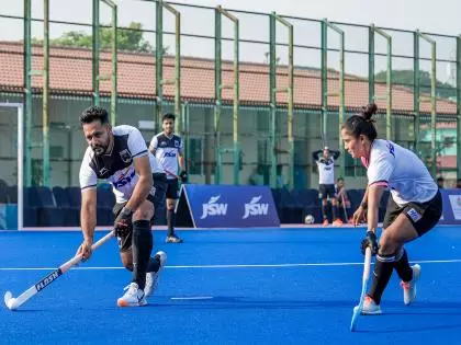 सूरमा क्लब की नई जर्सी लॉन्चिंग में खिलाड़ियों का जोरदार उत्सव सूरमा क्लब की नई जर्सी लॉन्चिंग में खिलाड़ियों का जोरदार उत्सव