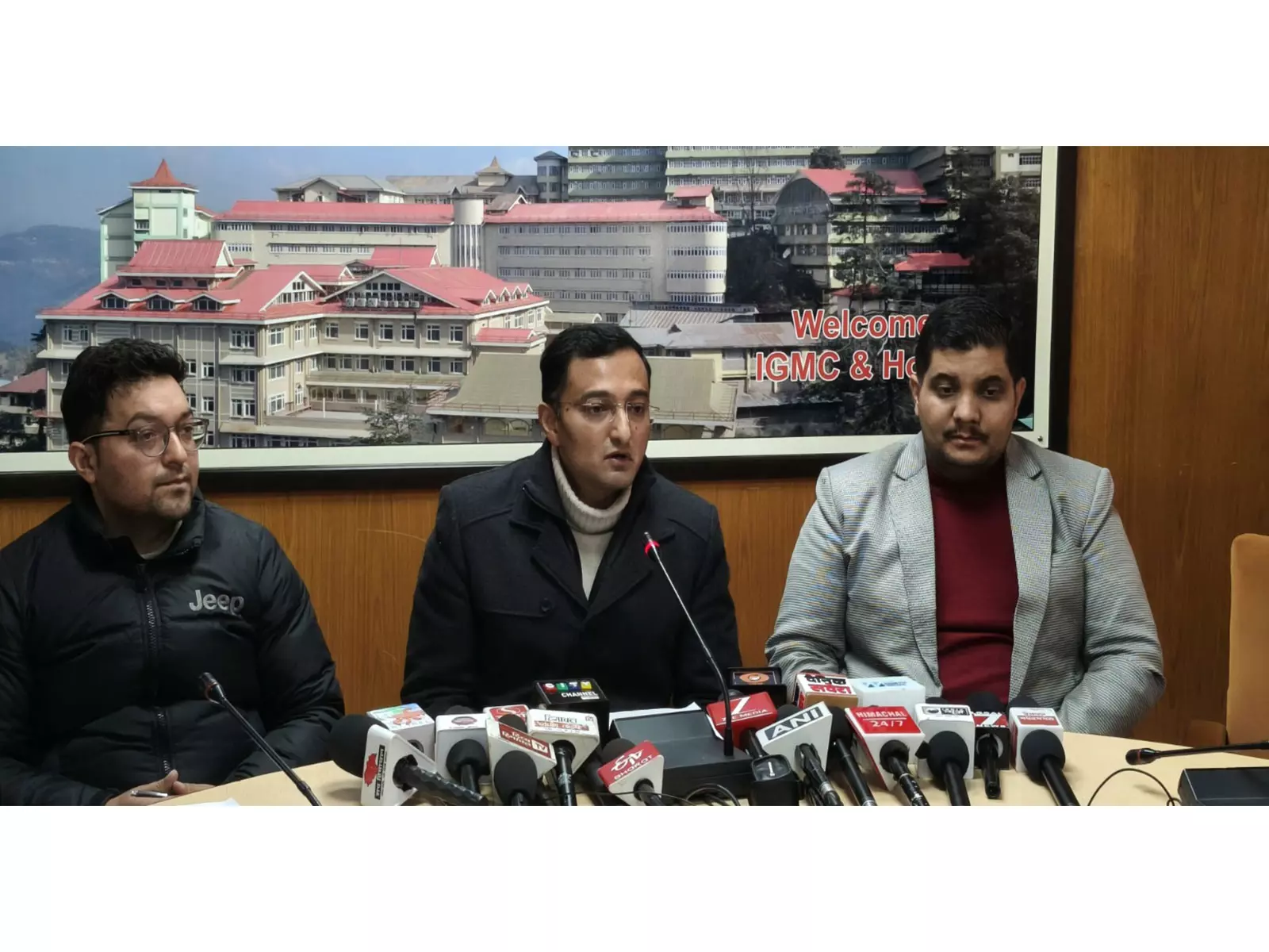 Resident डॉक्टरों ने बर्खास्तगी रद्द न होने पर हड़ताल की चेतावनी दी Resident डॉक्टरों ने बर्खास्तगी रद्द न होने पर हड़ताल की चेतावनी दी