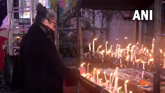 दिल्ली में क्रिसमस 2025 की धूम, चर्चों में श्रद्धालुओं की भीड़ और प्रार्थनाओं का माहौल दिल्ली में क्रिसमस 2025 की धूम, चर्चों में श्रद्धालुओं की भीड़ और प्रार्थनाओं का माहौल
