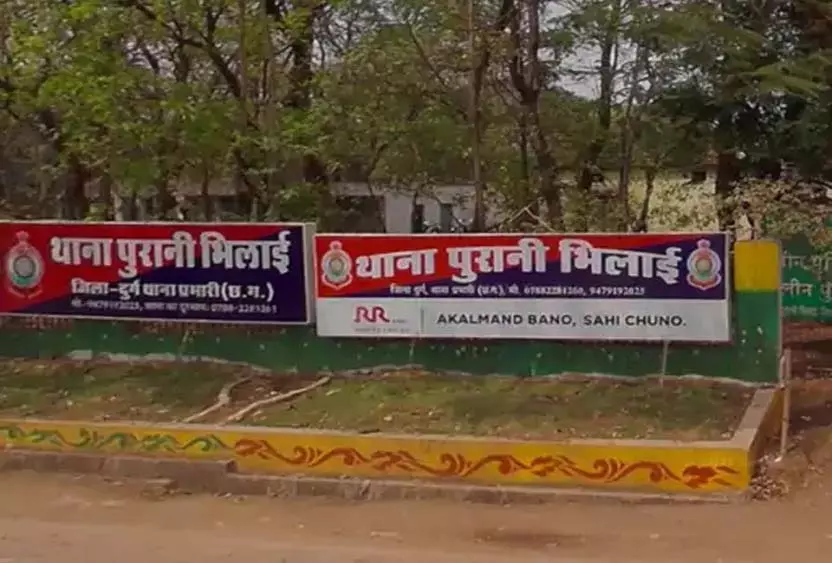 निवेश विवाद में स्कूटी शोरूम संचालक पर सरेआम हमला, 16 लाख के लेन-देन में झगड़ा निवेश विवाद में स्कूटी शोरूम संचालक पर सरेआम हमला, 16 लाख के लेन-देन में झगड़ा