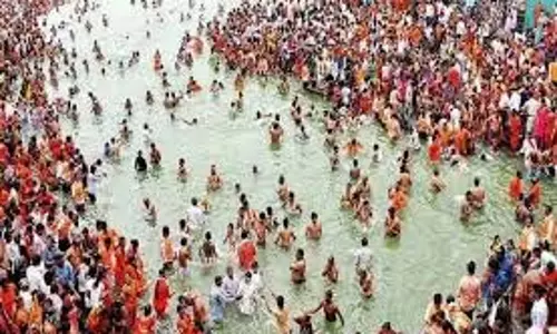 Magh Mela 2026: माघ मेले में जरूर करें ये 5 तरह के दान, परिवार में आएंगी खुशियां, पितृ भी होंगे प्रसन्न