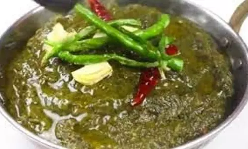 sarson ka saag: पंजाबी ढाबा स्टाइल वाला सरसों का साग, नोट कर लें रेसिपी sarson ka saag: पंजाबी ढाबा स्टाइल वाला सरसों का साग, नोट कर लें रेसिपी