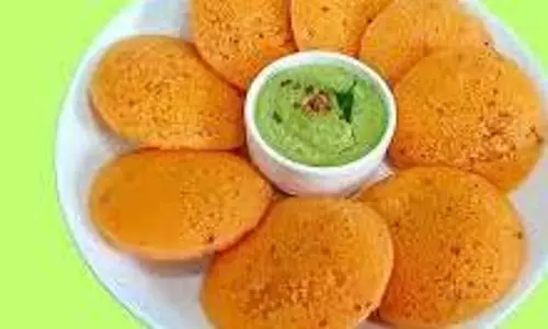 Carrot Idli Recipe: ब्रेकफास्ट में  बनाएं गाजर इडली