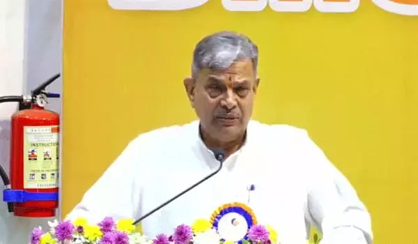 होसाबले ने BMS के कामों की तारीफ़ की, ऑफिस का उद्घाटन किया होसाबले ने BMS के कामों की तारीफ़ की, ऑफिस का उद्घाटन किया