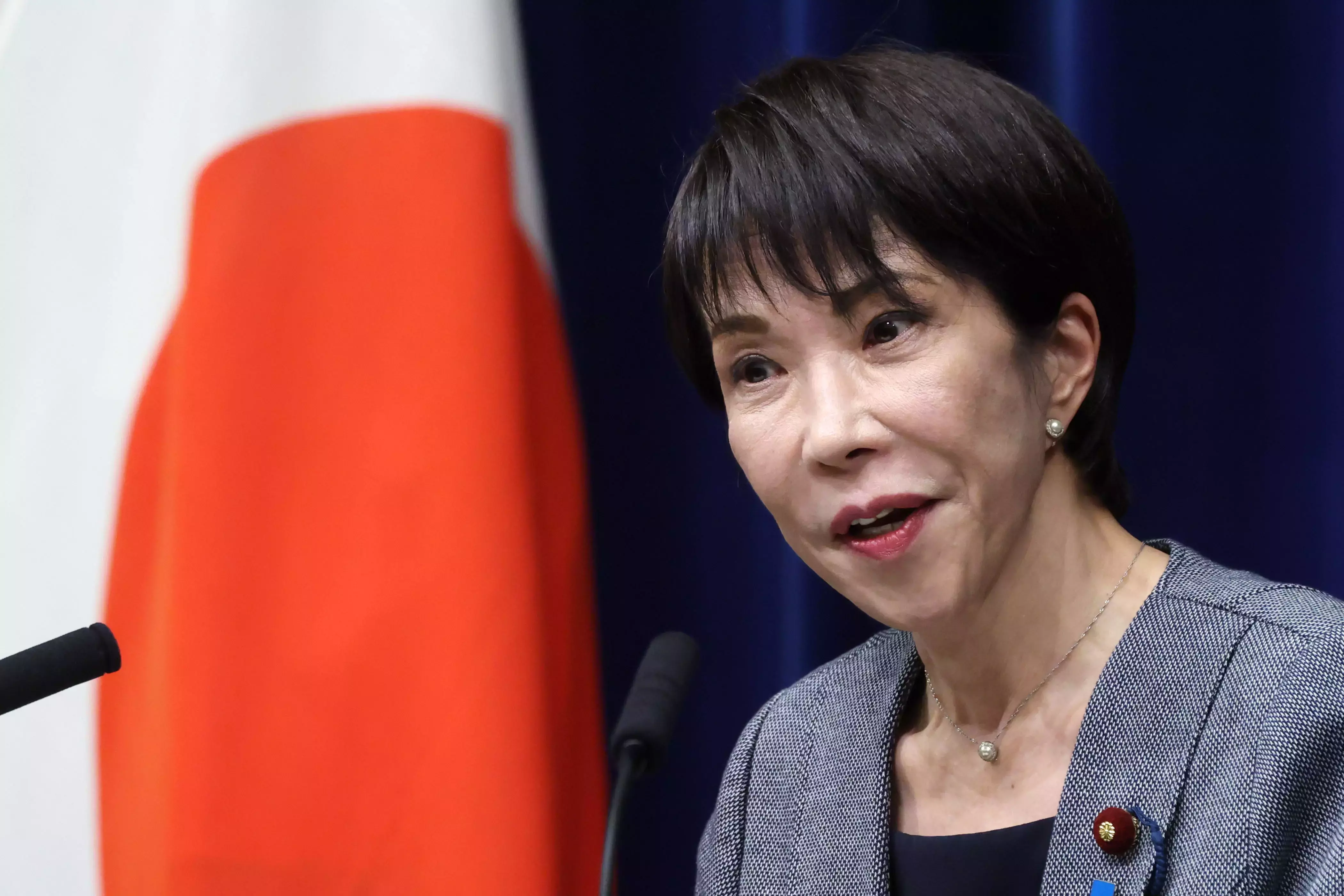 Japan ने चीन को रोकने के लिए रिकॉर्ड रक्षा बजट को मंज़ूरी दी