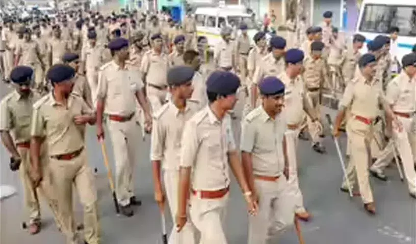 Rajasthan: चोमू में पुलिस पर पथराव के बाद तनाव