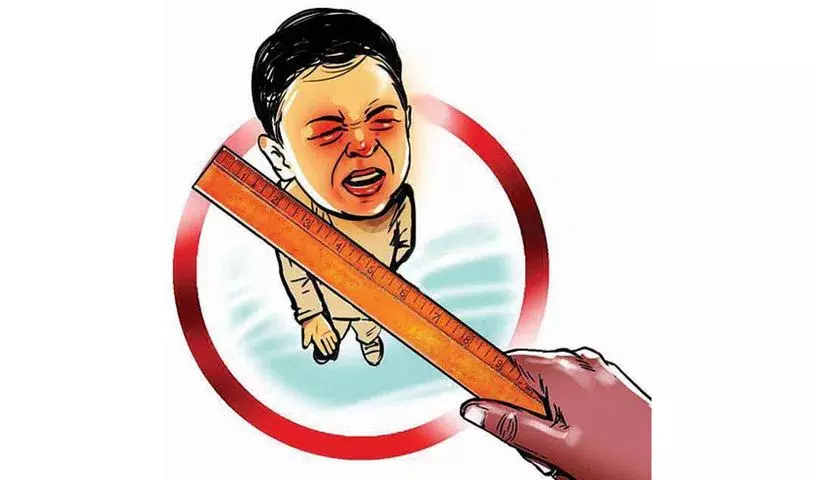 नवी मुंबई के स्कूल के दो टीचरों पर 6 साल के स्टूडेंट को परेशान करने का केस दर्ज