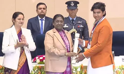 वैभव सूर्यवंशी राष्ट्रीय बाल पुरस्कार से सम्मानित वैभव सूर्यवंशी राष्ट्रीय बाल पुरस्कार से सम्मानित