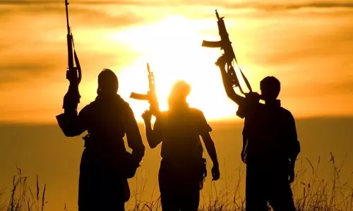 ISI ने बांग्लादेश में कट्टरपंथी सशस्त्र बल की देखरेख के लिए जमात के वारिस आज़मी को चुना।