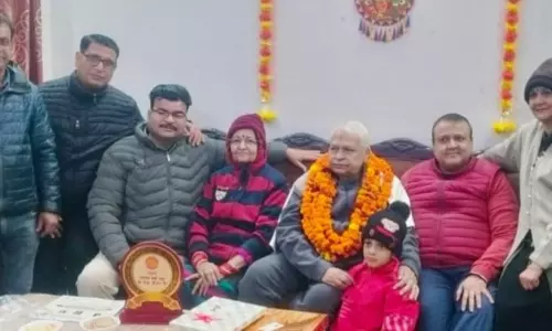 Bareilly: गुरू श्रेष्ठ सम्मान 2025 के लिए सत्यदेव शर्मा सम्मानित