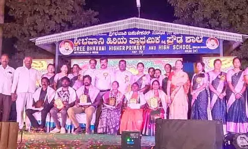Bettamangala : सिविक वर्कर्स को सम्मानित किया गया Bettamangala : सिविक वर्कर्स को सम्मानित किया गया
