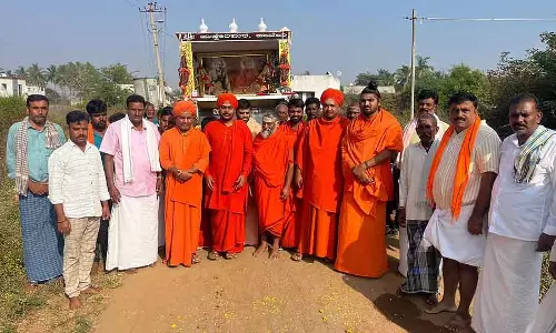 एक ही गांव के 600 नौजवानों को दुल्हन नहीं मिल रही है: Sadashiva Swamiji