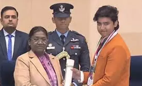New Delhi: बाल क्षेत्र में उत्कृष्टता के लिए वैभव सूर्यवंशी हुए सम्मानित New Delhi: बाल क्षेत्र में उत्कृष्टता के लिए वैभव सूर्यवंशी हुए सम्मानित