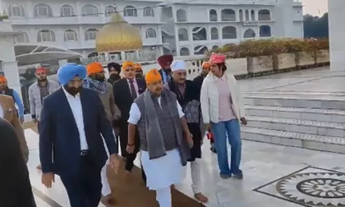 नितिन नबीन ने Delhi के गुरुद्वारा बंगला साहिब में मत्था टेका नितिन नबीन ने Delhi के गुरुद्वारा बंगला साहिब में मत्था टेका