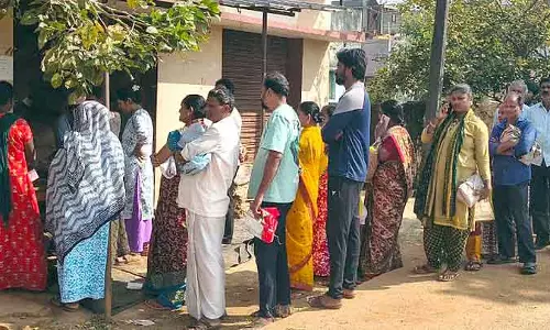 Shikaripura : सर्वर की समस्या के कारण राशन वितरण में देरी हुई Shikaripura : सर्वर की समस्या के कारण राशन वितरण में देरी हुई