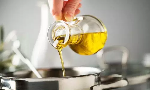 अगर आप Cooking Oil को दोबारा गर्म करके इस्तेमाल कर रहे हैं, तो यह जान लें