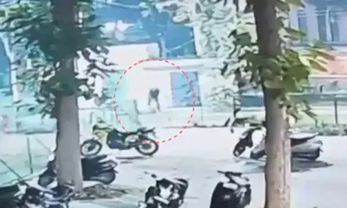 Aligarh में टीचर की हत्या: हत्यारों ने मौत के बाद भी गोलियां चलाईं