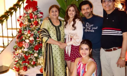 क्रिसमस सेलिब्रेशन: Kriti सेनन ने परिवार के साथ बिताए खास पल क्रिसमस सेलिब्रेशन: Kriti सेनन ने परिवार के साथ बिताए खास पल