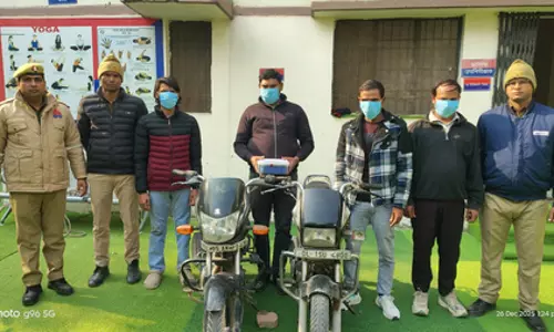 मोबाइल स्नैचिंग और वाहन चोरी करने वाले Inter-state गैंग का पर्दाफाश मोबाइल स्नैचिंग और वाहन चोरी करने वाले Inter-state गैंग का पर्दाफाश