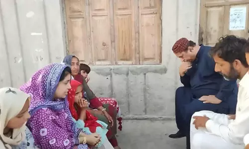 पाकिस्तान में सिंधियों के खिलाफ ‘जड़ जमा चुका पूर्वाग्रह’, रिपोर्ट में खुलासा