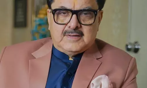 शुक्रिया, आपने बोलना चुना, अशोक पंडित ने की जान्हवी की तारीफ