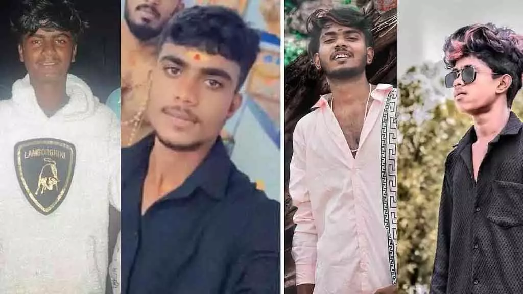 Chikkaballapur : टिपर ने बाइक को टक्कर मारी, चार की मौत Chikkaballapur : टिपर ने बाइक को टक्कर मारी, चार की मौत