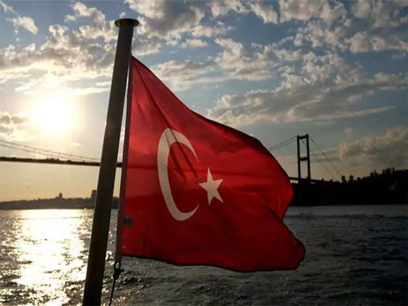 Turkey ने नए साल पर हमले की योजना बना रहे 115 IS संदिग्धों को हिरासत में लिया Turkey ने नए साल पर हमले की योजना बना रहे 115 IS संदिग्धों को हिरासत में लिया