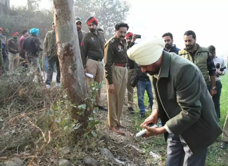 Patiala में मुठभेड़ के बाद गैंगस्टर गिरफ्तार Patiala में मुठभेड़ के बाद गैंगस्टर गिरफ्तार
