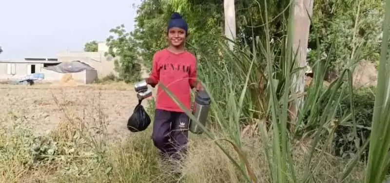 President Murmu आज एक नागरिक योद्धा को बाल पुरस्कार प्रदान करेंगी President Murmu आज एक नागरिक योद्धा को बाल पुरस्कार प्रदान करेंगी