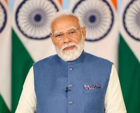 सरकार जीवनयापन को सरल बनाने और सुधारों की राह पर आगे बढ़ने के लिए प्रतिबद्ध : PM मोदी सरकार जीवनयापन को सरल बनाने और सुधारों की राह पर आगे बढ़ने के लिए प्रतिबद्ध : PM मोदी