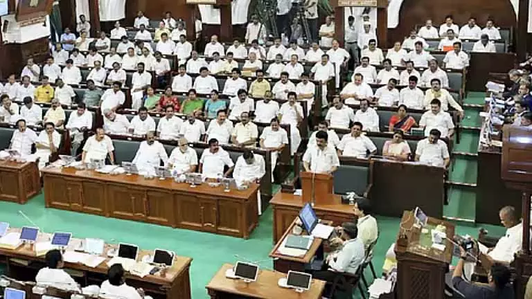 Tamil Nadu विधानसभा की बैठक 20 जनवरी को होगी Tamil Nadu विधानसभा की बैठक 20 जनवरी को होगी