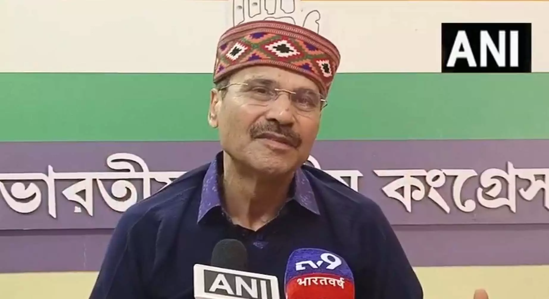 बांग्लादेश में हिंदू समुदाय के लोग सुरक्षित नहीं: अधीर रंजन चौधरी बांग्लादेश में हिंदू समुदाय के लोग सुरक्षित नहीं: अधीर रंजन चौधरी