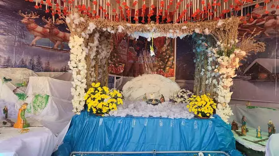 Chintamani : ईसाई घरों में क्रिसमस का जश्न Chintamani : ईसाई घरों में क्रिसमस का जश्न