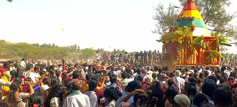 Kodigenahalli : थेरियुर सुब्रमणेश्वर रथ महोत्सव Kodigenahalli : थेरियुर सुब्रमणेश्वर रथ महोत्सव