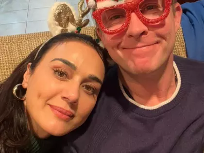 Preity जिंटा ने क्रिसमस पर बच्चों की दिलकश झलकियां शेयर कीं Preity जिंटा ने क्रिसमस पर बच्चों की दिलकश झलकियां शेयर कीं