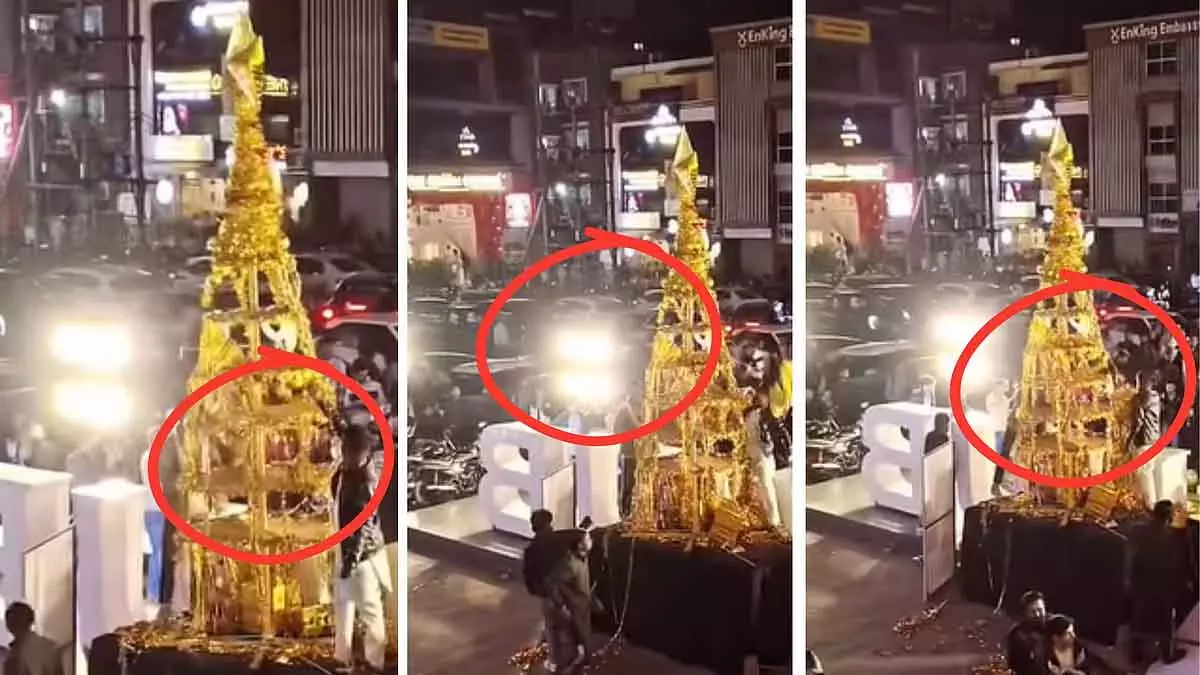Indore : दक्षिणपंथी कार्यकर्ताओं ने हब फ़ूड स्ट्रीट पर क्रिसमस ट्री उखाड़ा Indore : दक्षिणपंथी कार्यकर्ताओं ने हब फ़ूड स्ट्रीट पर क्रिसमस ट्री उखाड़ा