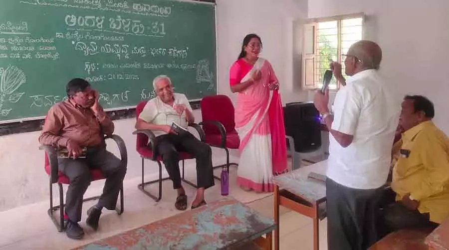 समाज में होने वाली घटनाएं कहानियों की जान होती हैं: Shrishail Golagunda समाज में होने वाली घटनाएं कहानियों की जान होती हैं: Shrishail Golagunda