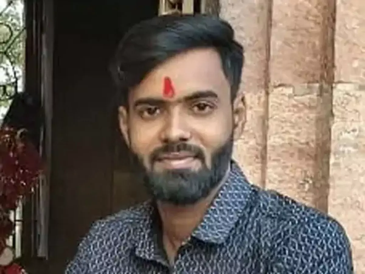 प्रेमिका बनी किसी और की दुल्हन, बर्दाश्त नहीं कर पाया प्रेमी, फंदे पर झुला प्रेमिका बनी किसी और की दुल्हन, बर्दाश्त नहीं कर पाया प्रेमी, फंदे पर झुला