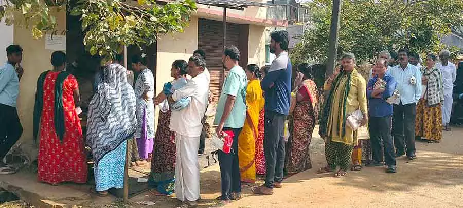 Shikaripura : सर्वर की समस्या के कारण राशन वितरण में देरी हुई Shikaripura : सर्वर की समस्या के कारण राशन वितरण में देरी हुई
