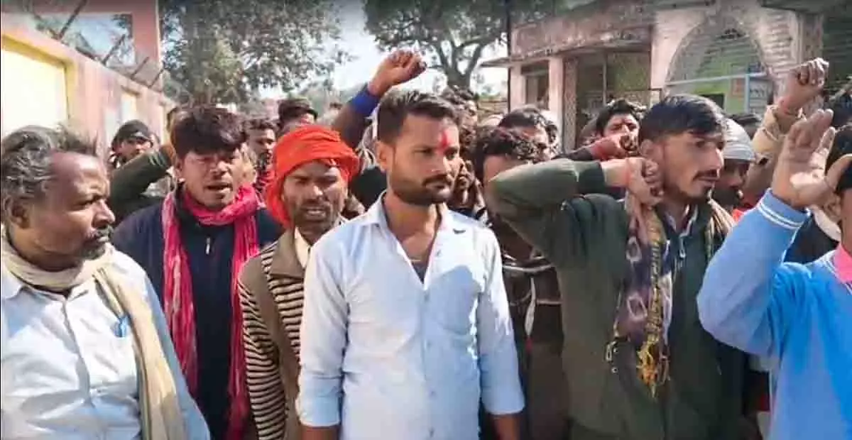 POCSO केस का कैदी छत से कूदा, छतरपुर ज़िला जेल में सनसनी POCSO केस का कैदी छत से कूदा, छतरपुर ज़िला जेल में सनसनी