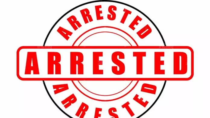 Samba police ने 3 मवेशियों को बचाया, 2 तस्करों को गिरफ्तार किया Samba police ने 3 मवेशियों को बचाया, 2 तस्करों को गिरफ्तार किया